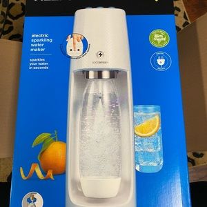 Soda stream fizzi one touch electric sparkling water maker